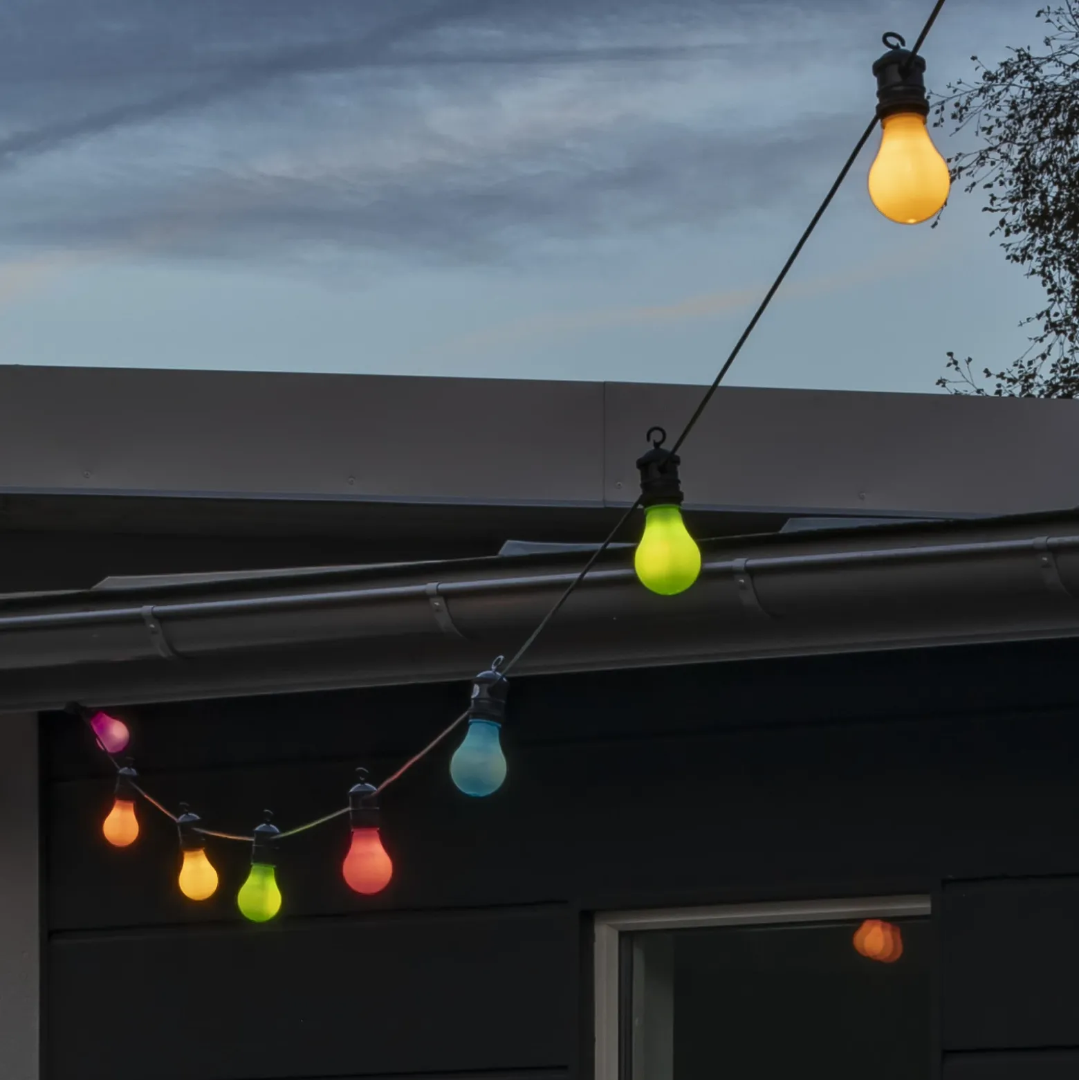 Cadena de luces LED para fiestas, en tonos pastel, con atenuador incluido, IP44