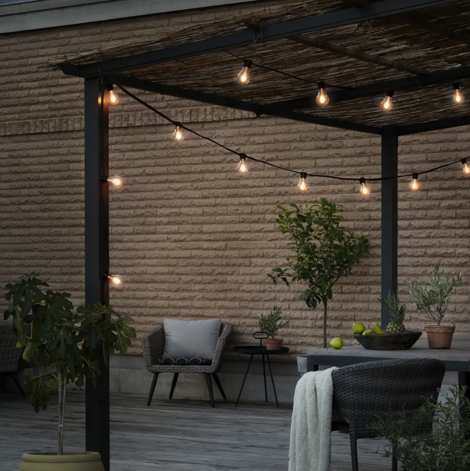 Cadena de luces LED solares para fiestas, 6,2 W, color ámbar, IP44, 1800 K