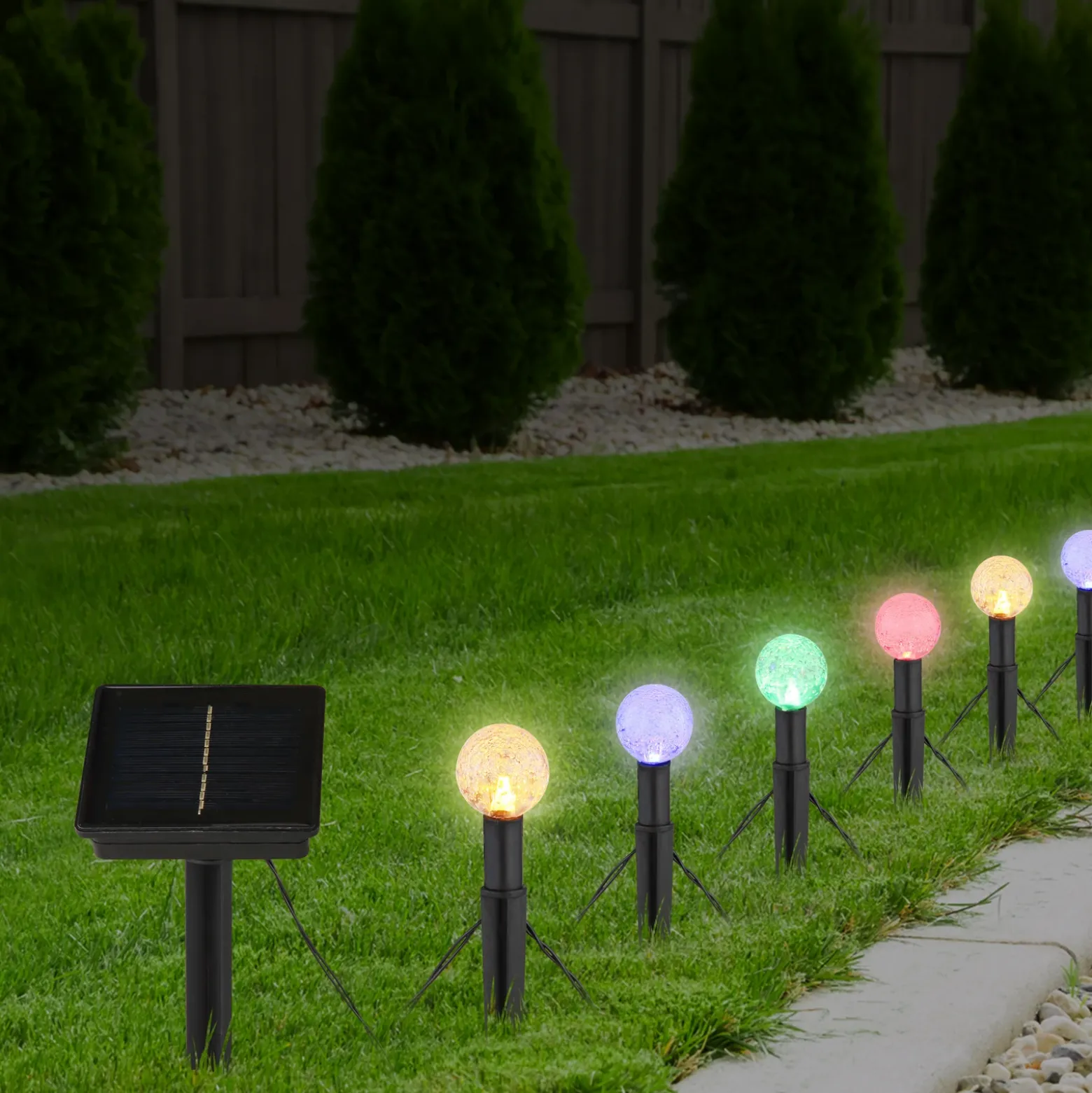 Cadena de luces 36352-20 solar RGBW IP44, 20 luces