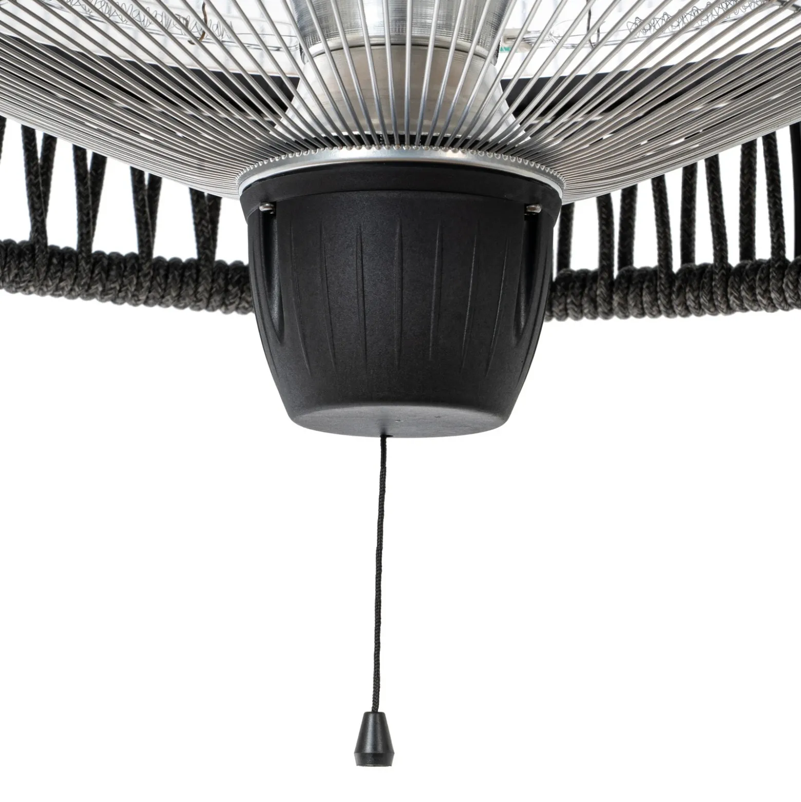 Calefactor colgante Lucande Calenza, negro, Ø 50 cm, 1.500 W