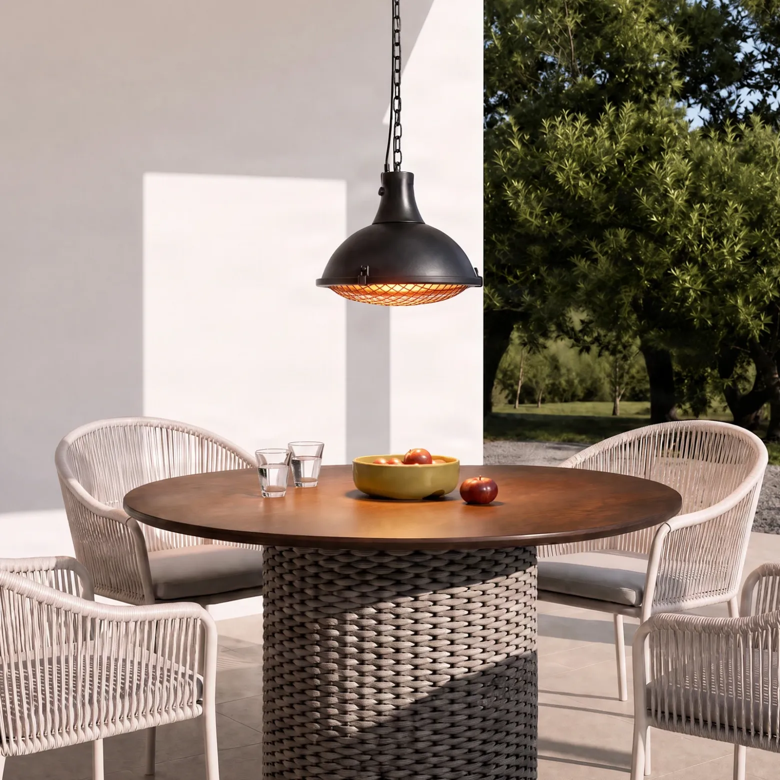 Calefactor colgante Lucande Ormio, negro, Ø 43 cm, IP44