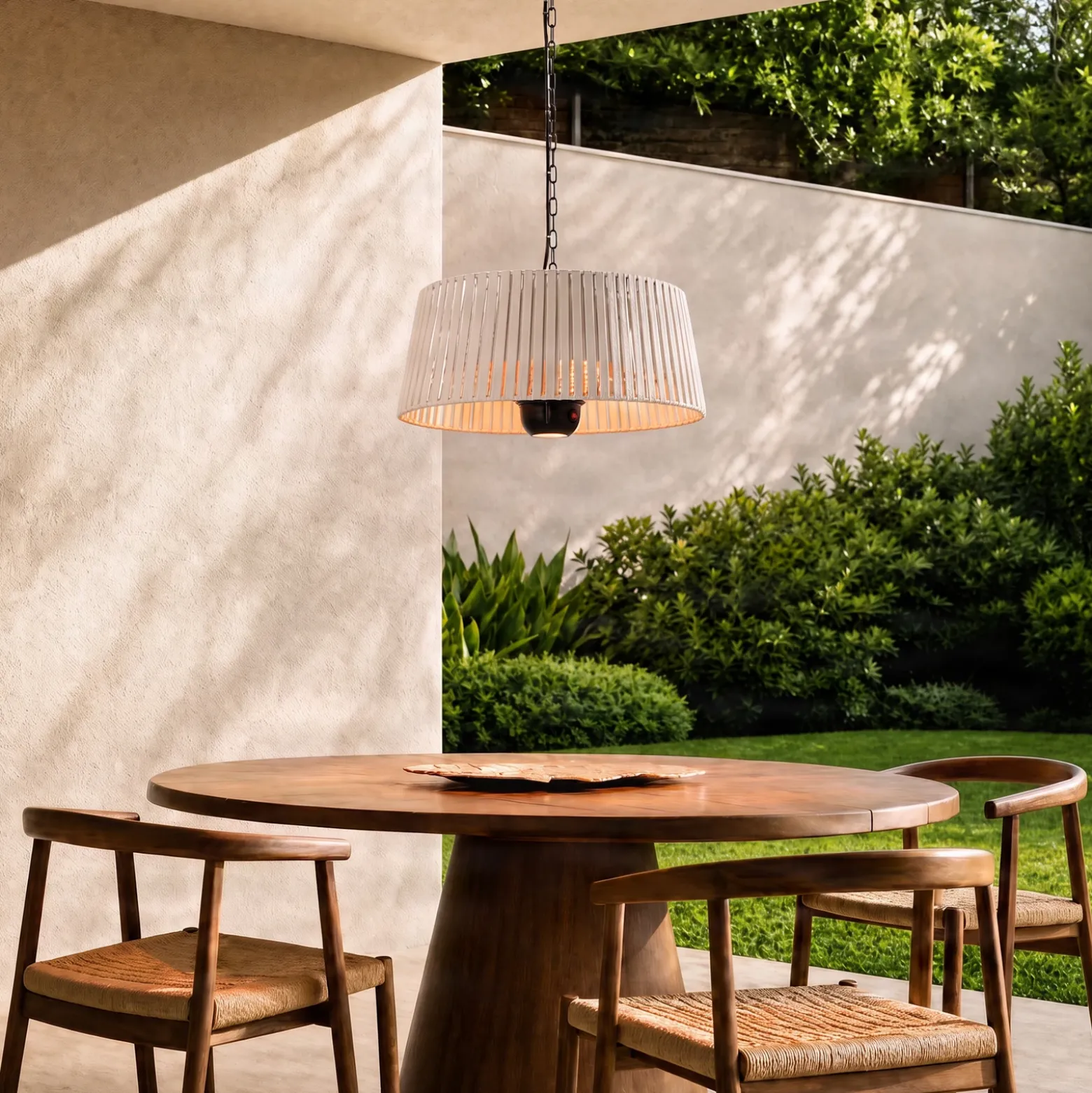 Calefactor colgante Lucande Pyravo, beige, aluminio, Ø 60 cm