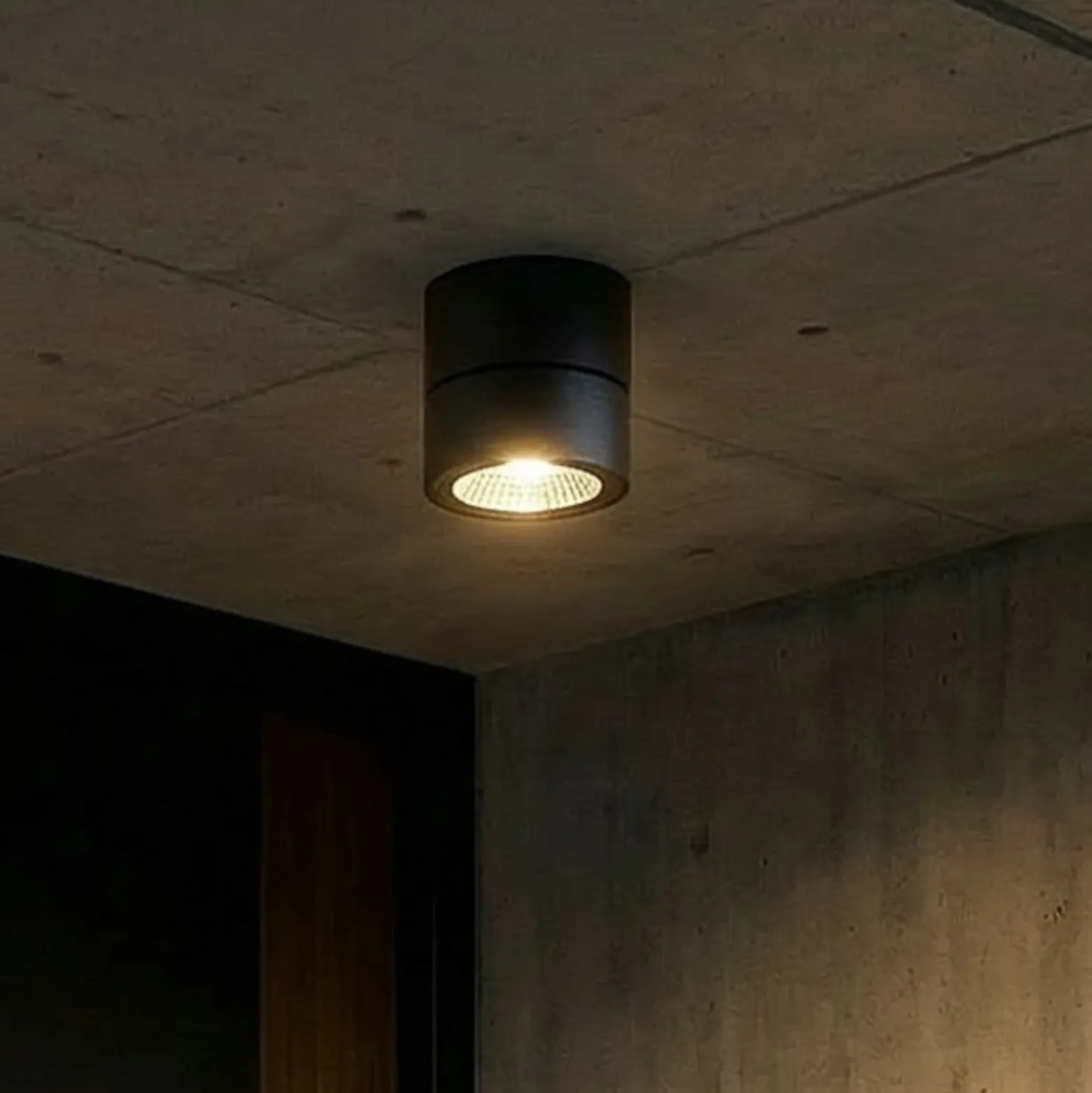 Downlight LED Lindby Nolivar, negro, Ø 9 cm, IP54