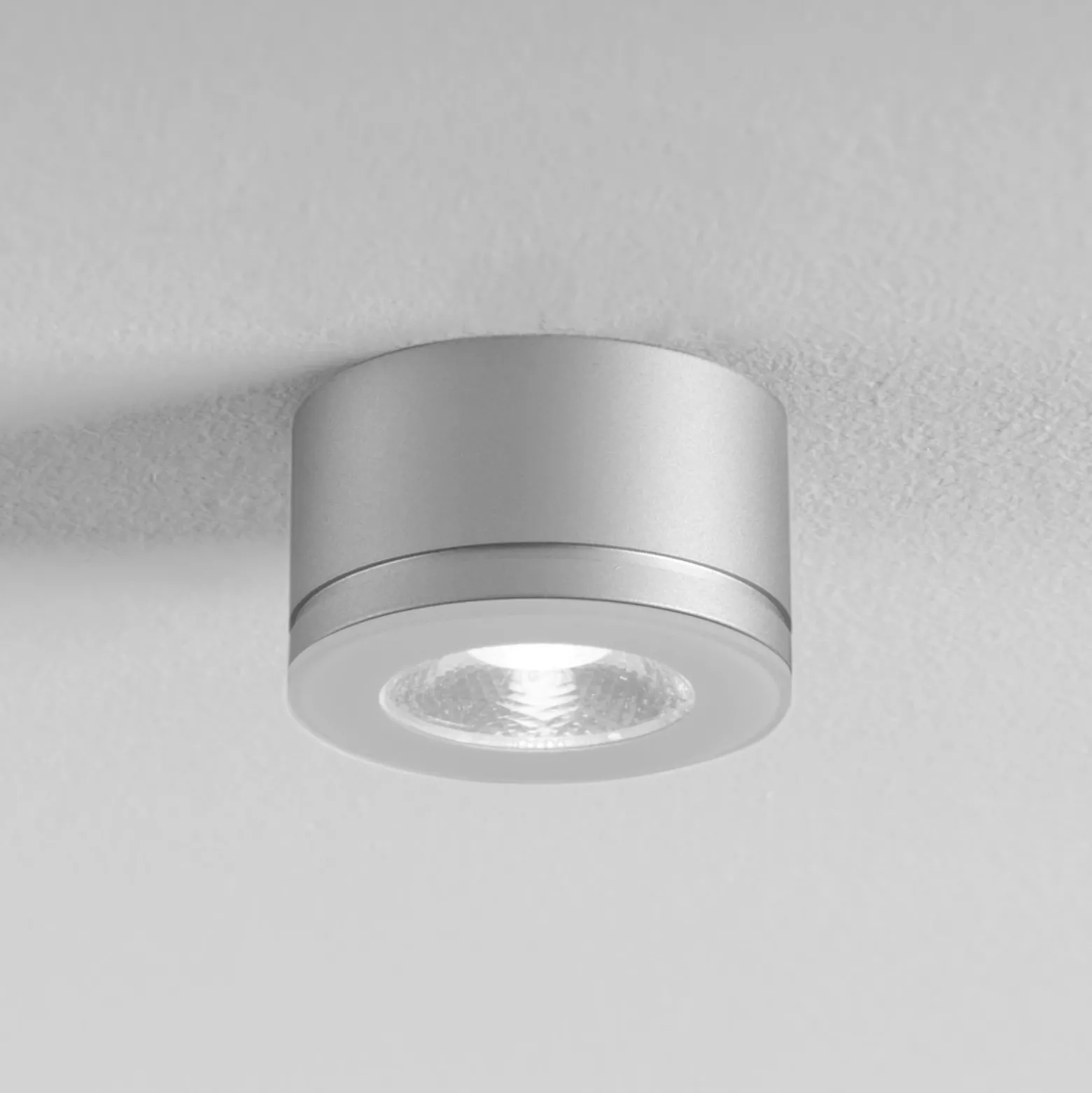 Egger DLS downlight Newton, gris, 30°, 3.000 K Ø 6,3 cm IP54