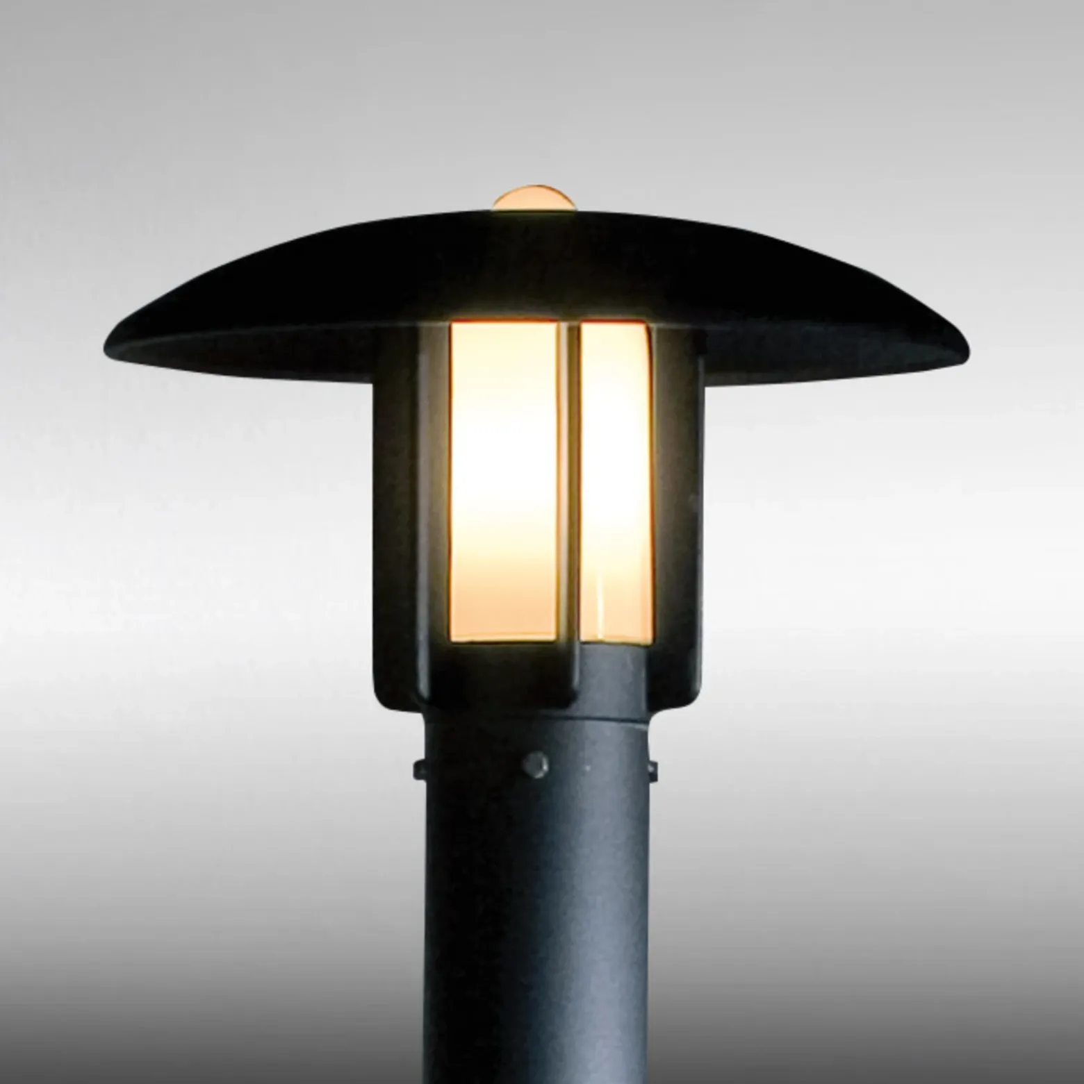Farola Heimdal, altura 200 cm, negra