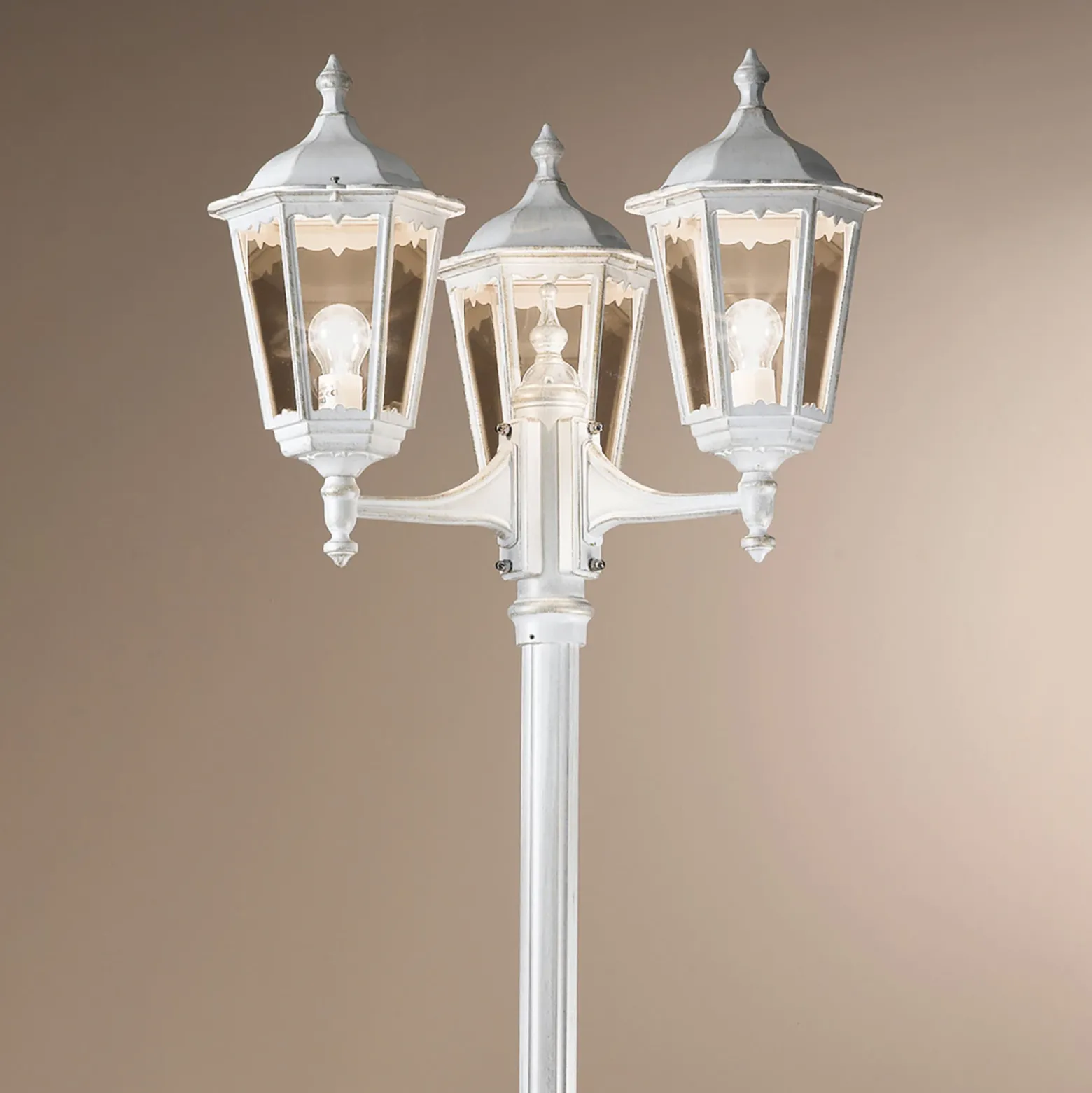 Farola Puchberg, 3 luces, 255 cm, blanco-dorado