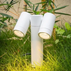 Foco con pica Tulimar de PRIOS, 2 luces, blanco, IP65