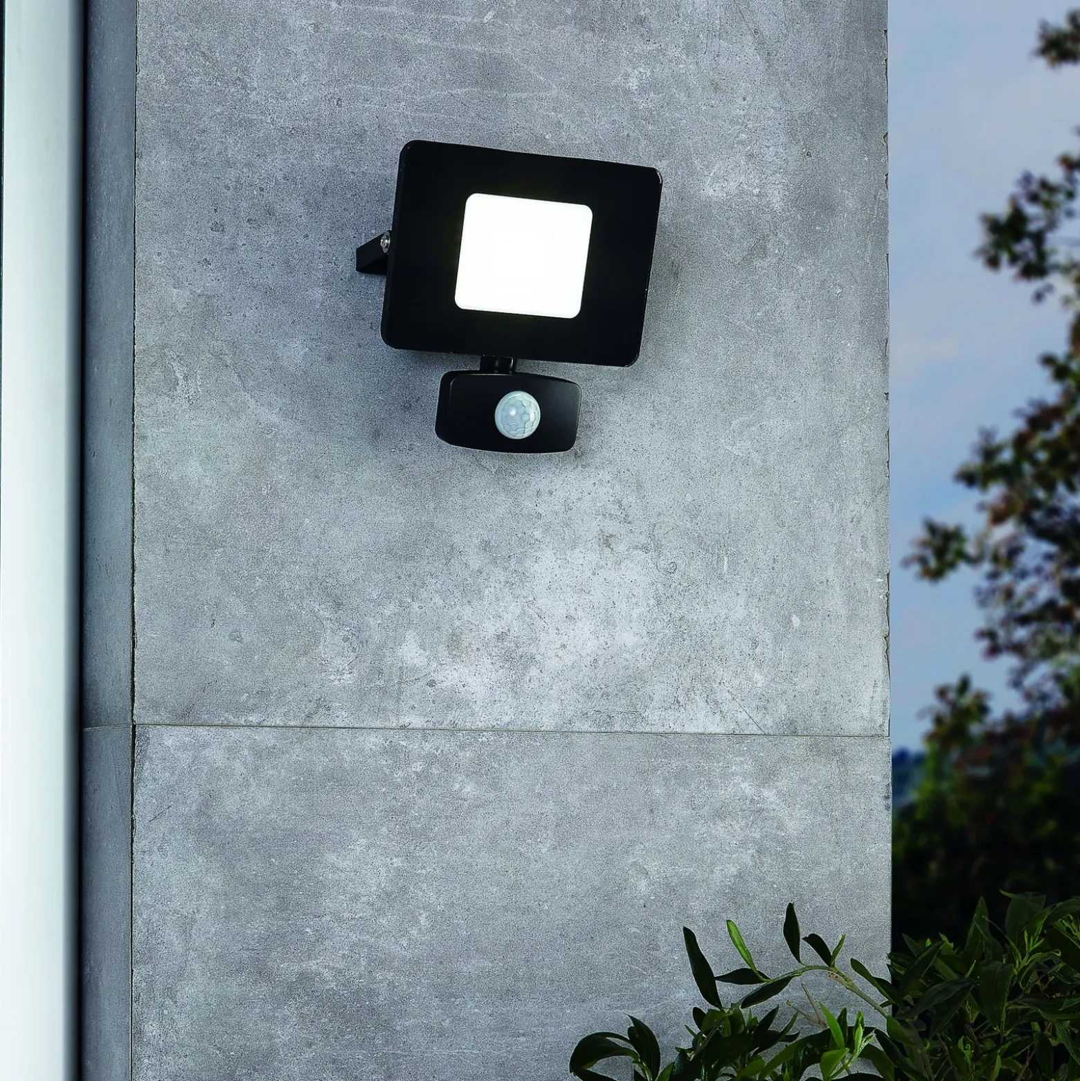 Foco de exterior LED Faedo 3, sensor, negro, 20W