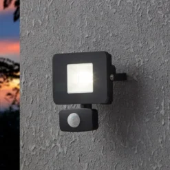 Foco de exterior LED Faedo 3, sensor, negro, 10W