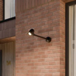 Foco de exterior Lucande LED Beatrix, 58 cm, antracita, aluminio