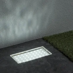 Foco de suelo LED empotrado recta. Walkover, 20 cm