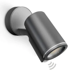 Foco exterior con sensor inteligente STEINEL One SC, color antracita, IP44