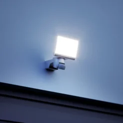 Foco exterior con sensor STEINEL XLED Home 2 S, blanco, IP44
