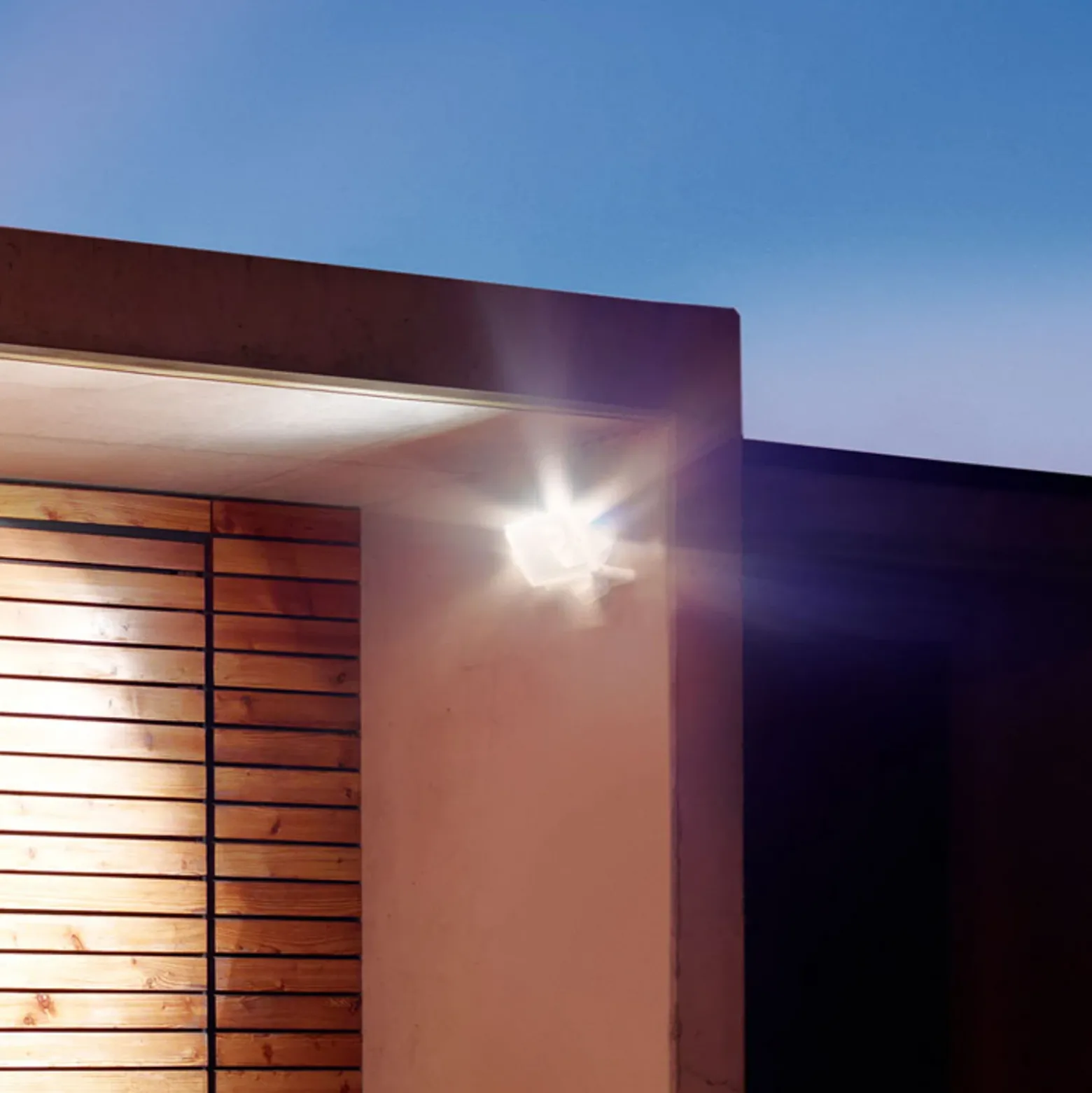 Foco exterior LED con sensor STEINEL LS 300 S, negro, IP44