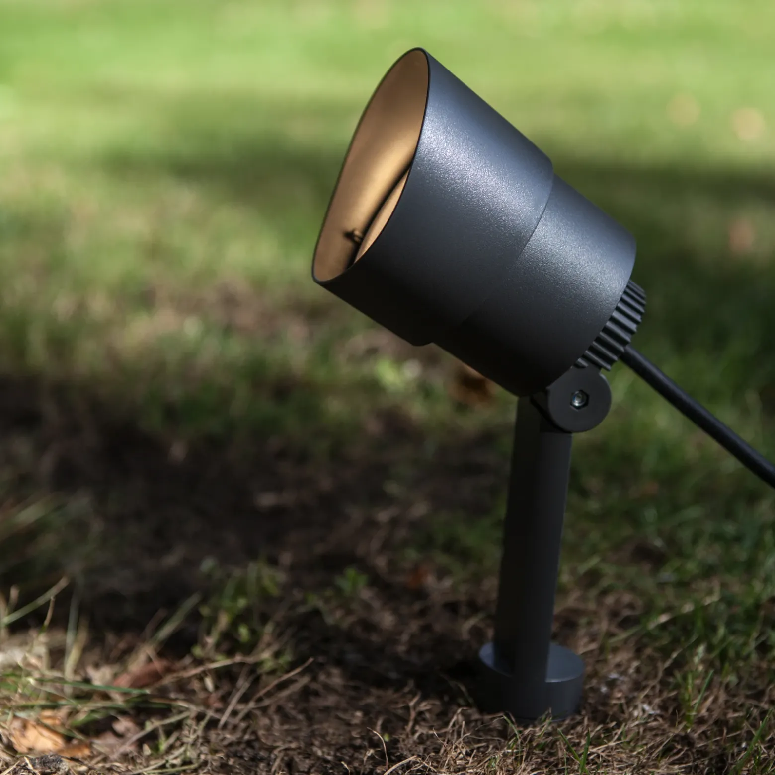 Foco LED con pica EXPLORER, gris oscuro, Ø 9 cm, IP54