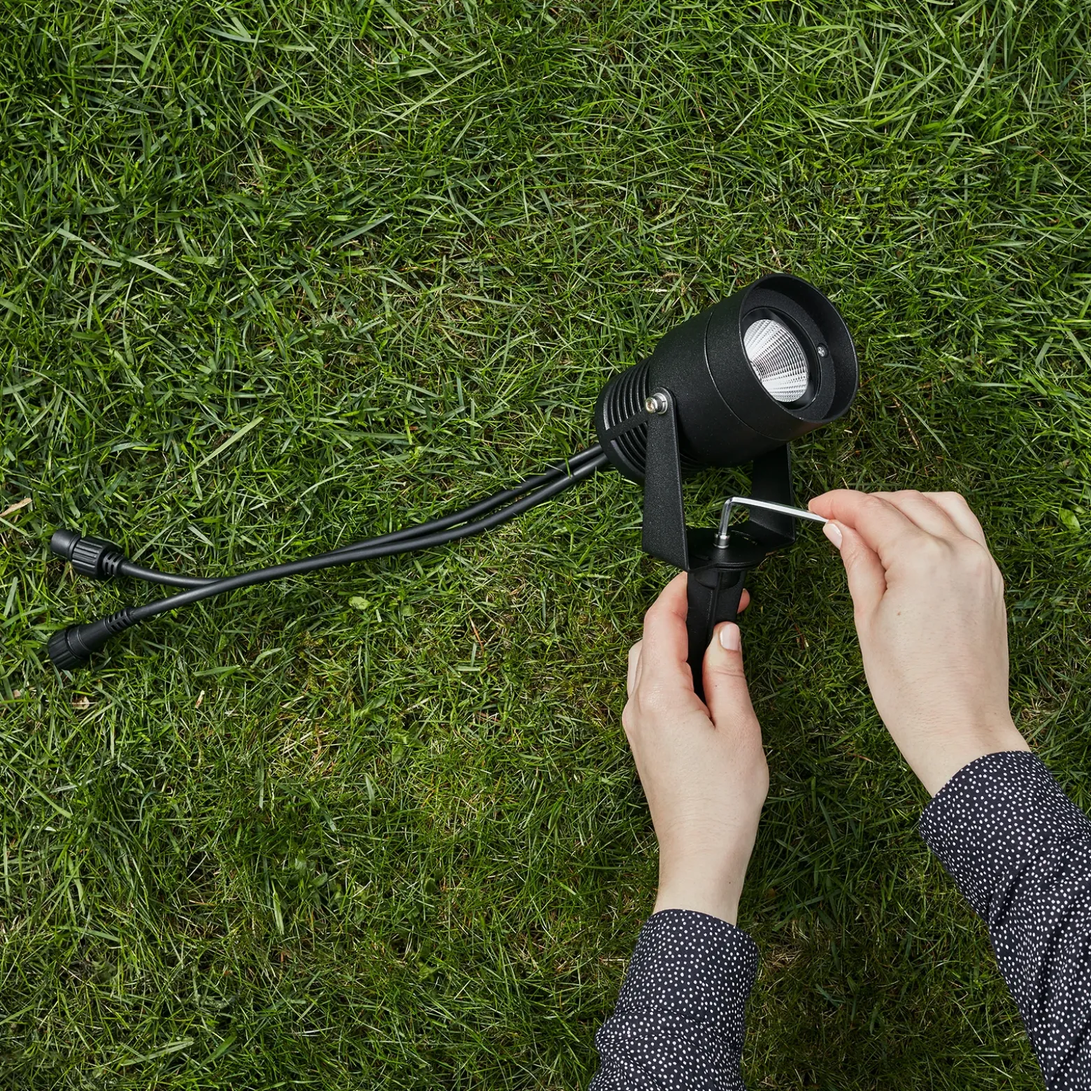 Foco LED Garden 24, negro, 9 vatios