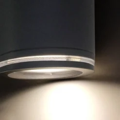 Foco LED STEINEL Spot Garden N, con sensor nocturno