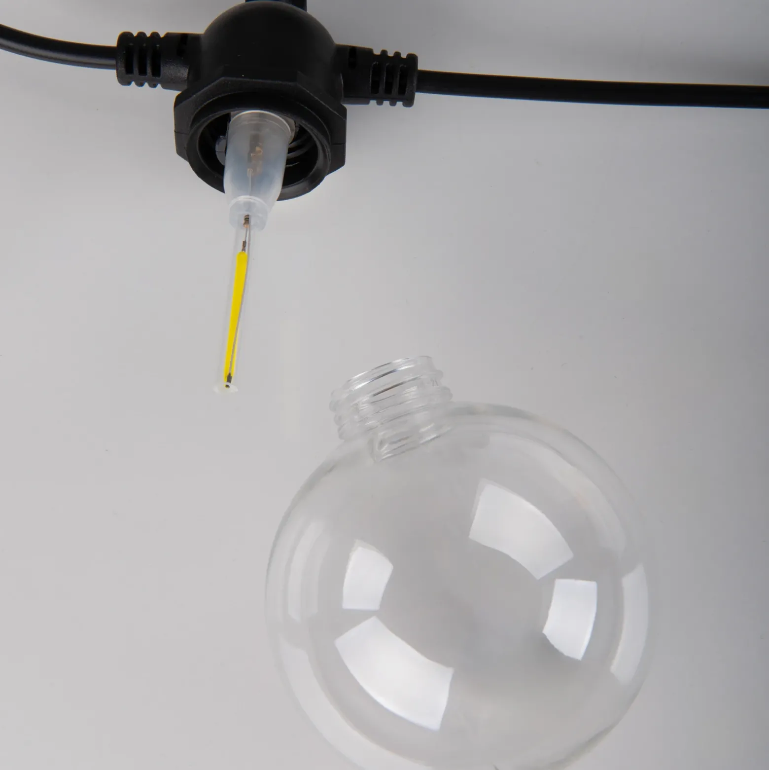 Guirnalda de luces LED CADENA, RGB, negra, 10 luces, 5 m