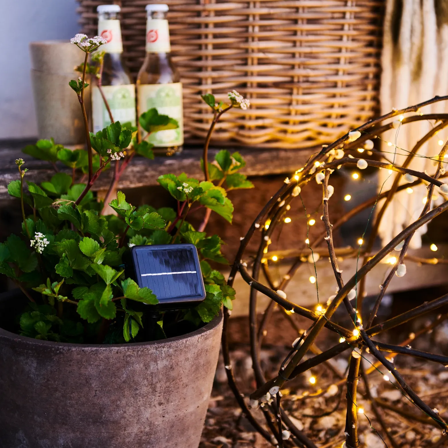 Guirnalda de luces LED solar Knirke Solar 11,9 m 120 LEDs