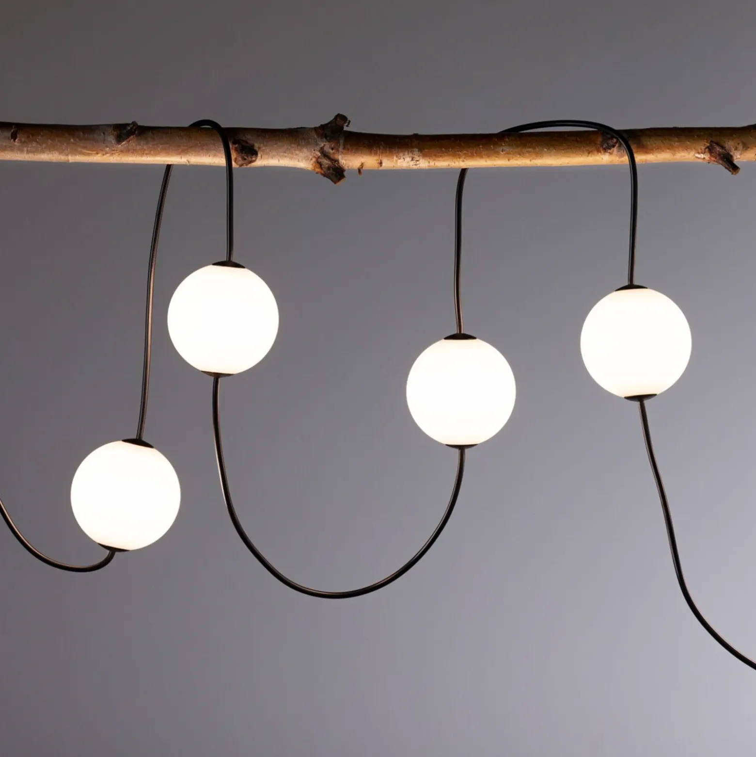 Guirnalda de luces Paulmann Plug & Shine Naima, juego básico, 6 m, IP67