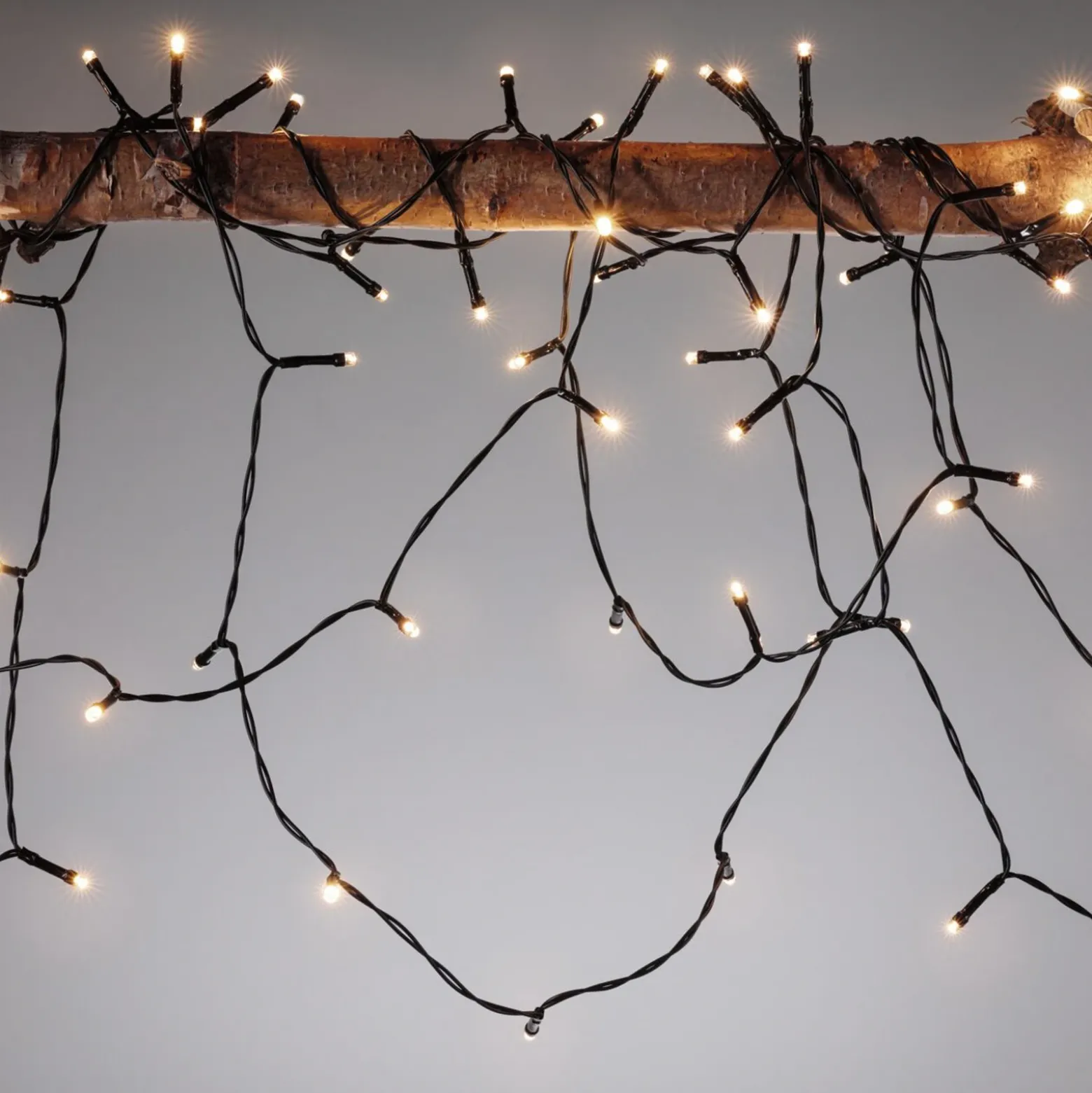 Guirnalda de luces Paulmann Plug & Shine Yuna, 5 m, 3000 K, negra