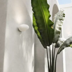 Karman aplique LED para exterior Flò blanco 16 x 12 cm resina IP55