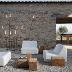 Karman Nilo lámpara LED con pica, altura 118 cm
