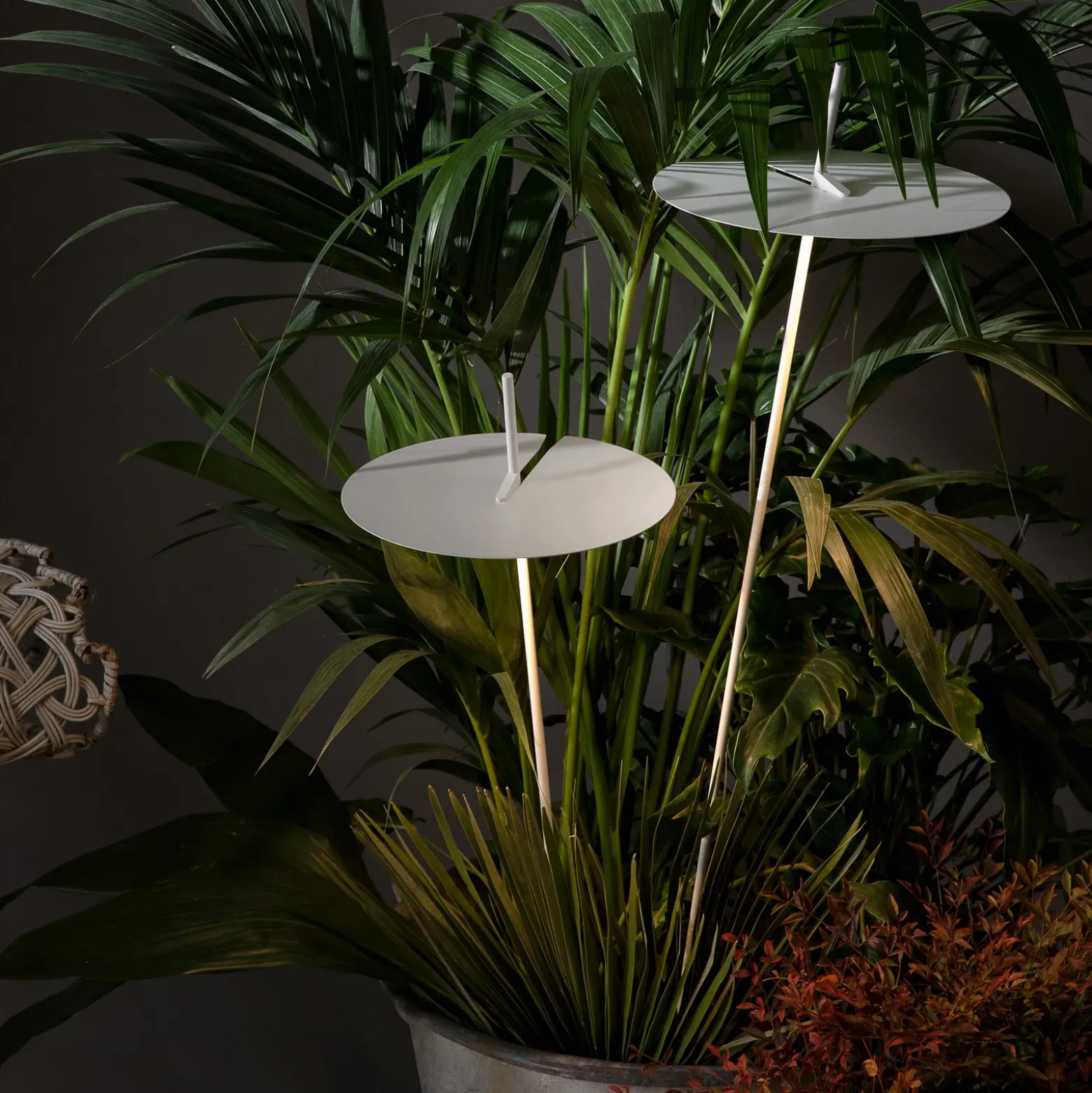 Karman Xana colgante exterior LED blanca, 130 cm