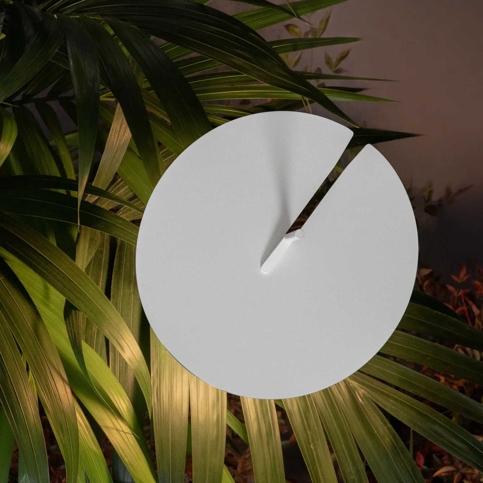 Karman Xana colgante exterior LED blanca, 96 cm