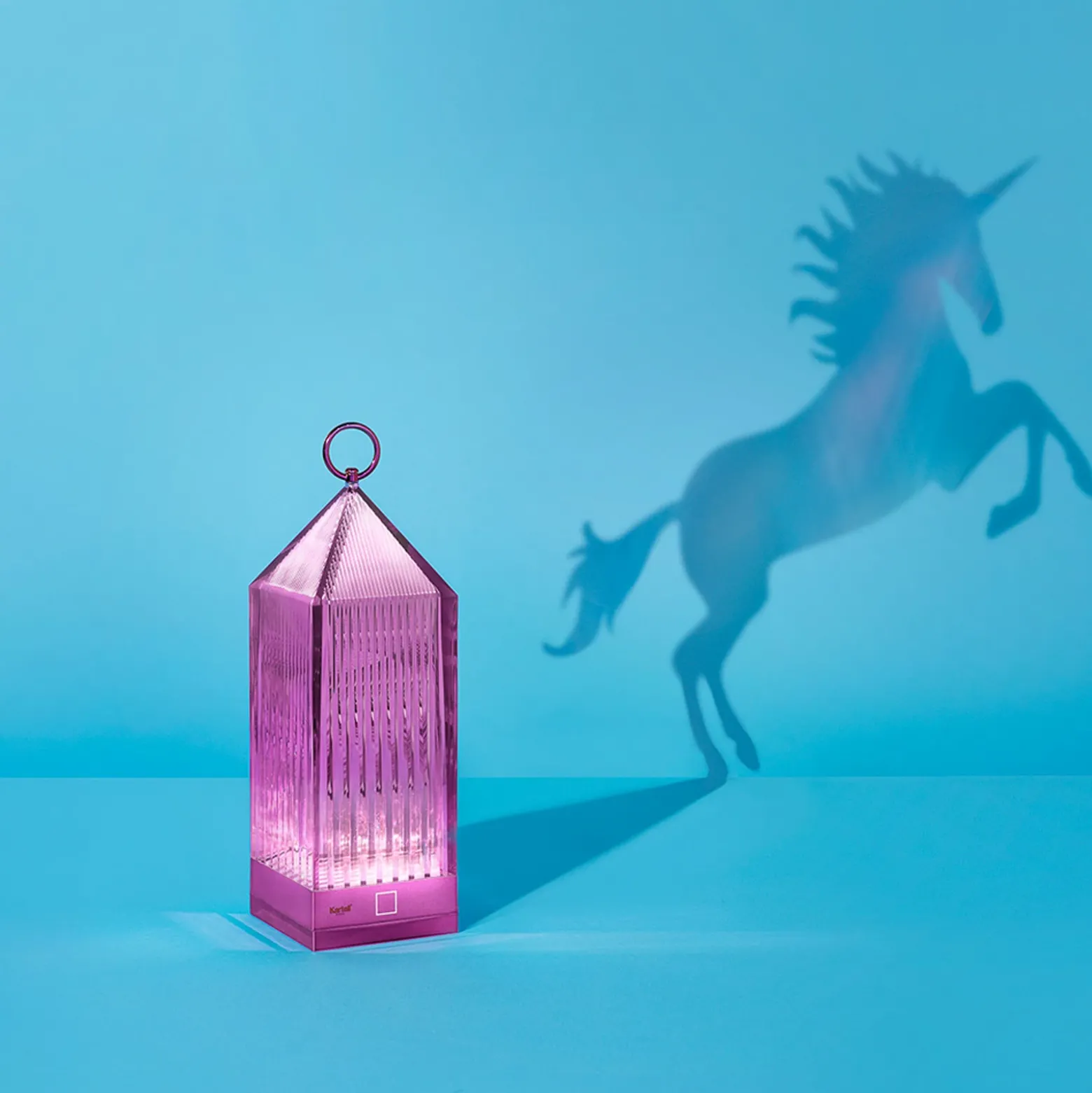 Kartell Lantern lámpara de mesa LED, lila IP54