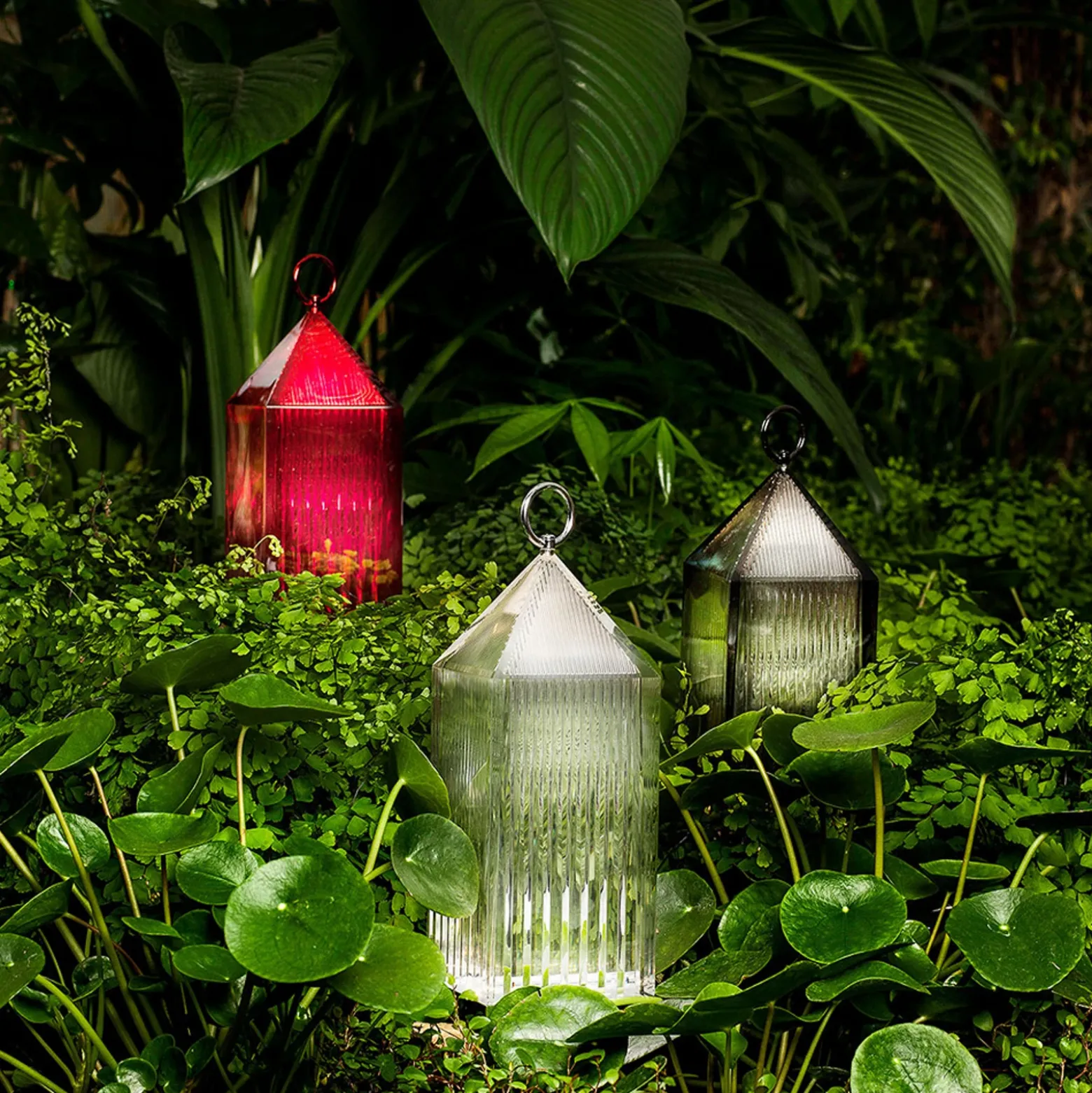 Kartell Lantern lámpara de mesa LED, gris ahumado