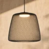 Lampára colgante exterior LED Lucande Korvyn, negra, Ø 50 cm, regulable por
