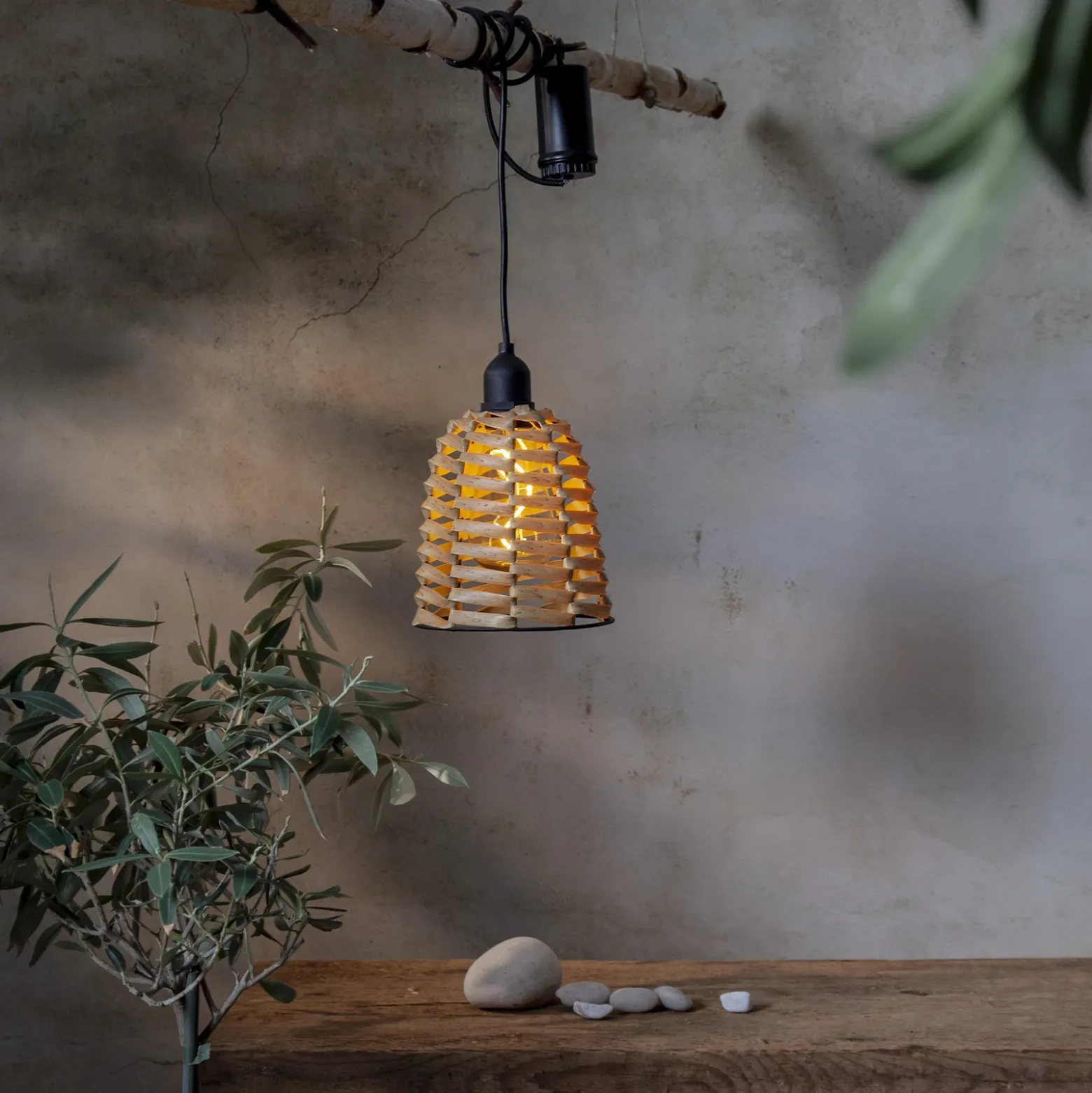 Lampára colgante exterior LED Twine marrón Plástico Ø 15 cm Batería