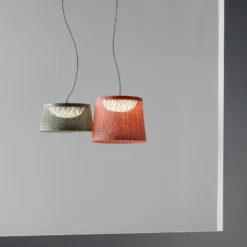 Lampára colgante exterior LED WIND de Vibia, beige, 64 x 120 cm, 927