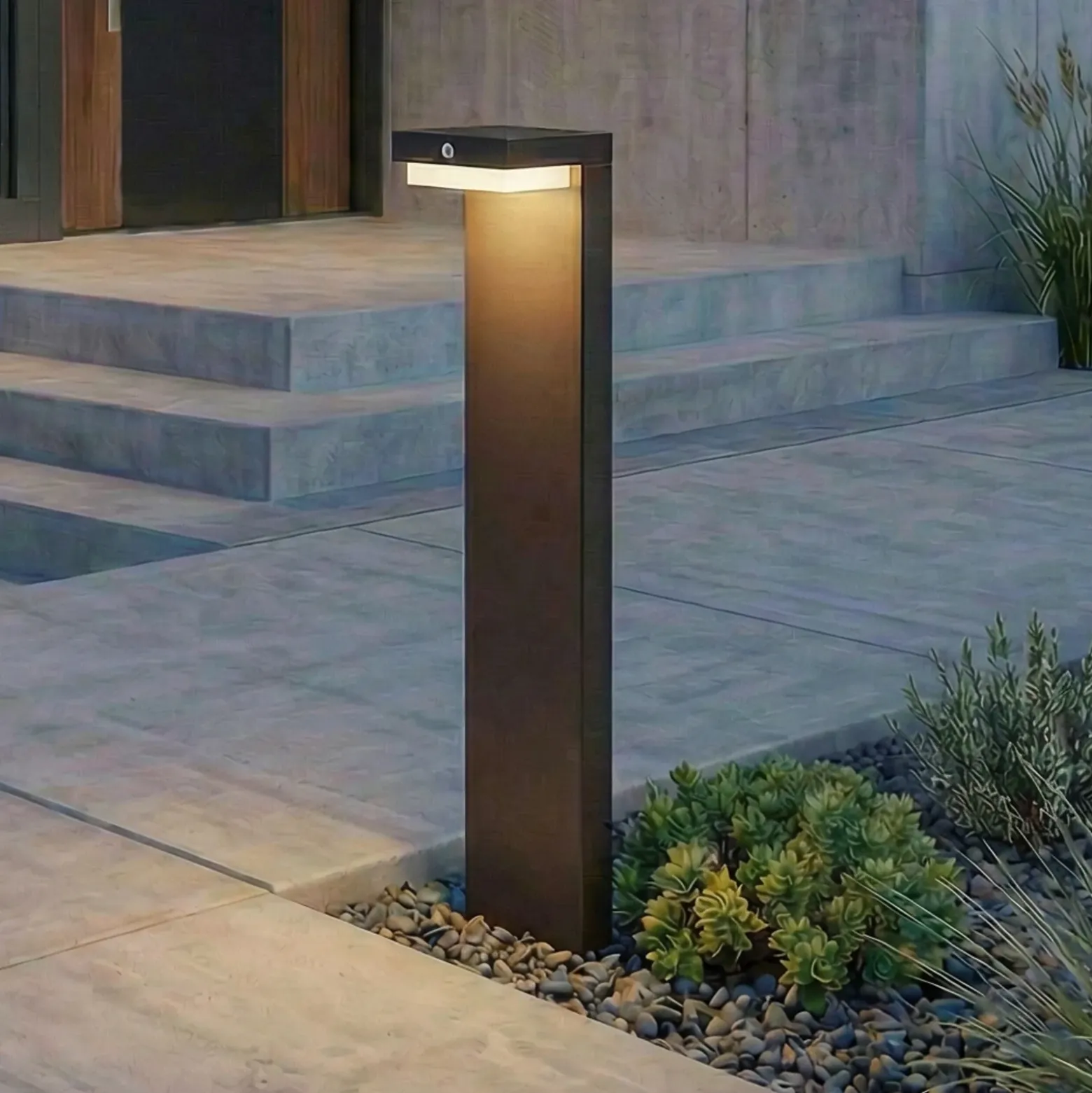 Lindby Baliza LED solar para zócalo Eleazar, negro, aluminio, sensor