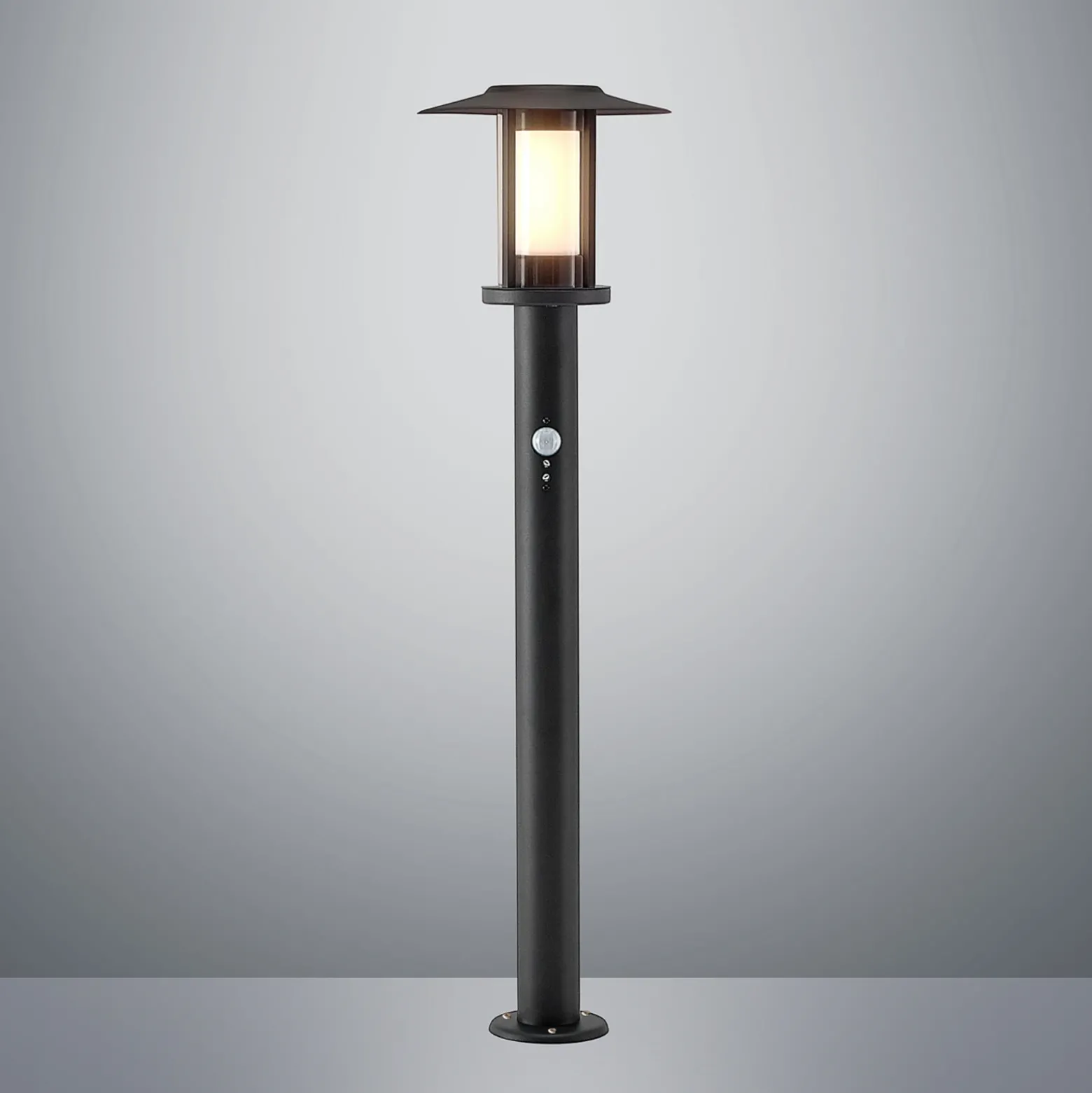 Lindby, bolardo luminoso LED Gregory, 76 cm, sensor, gris oscuro, IP44