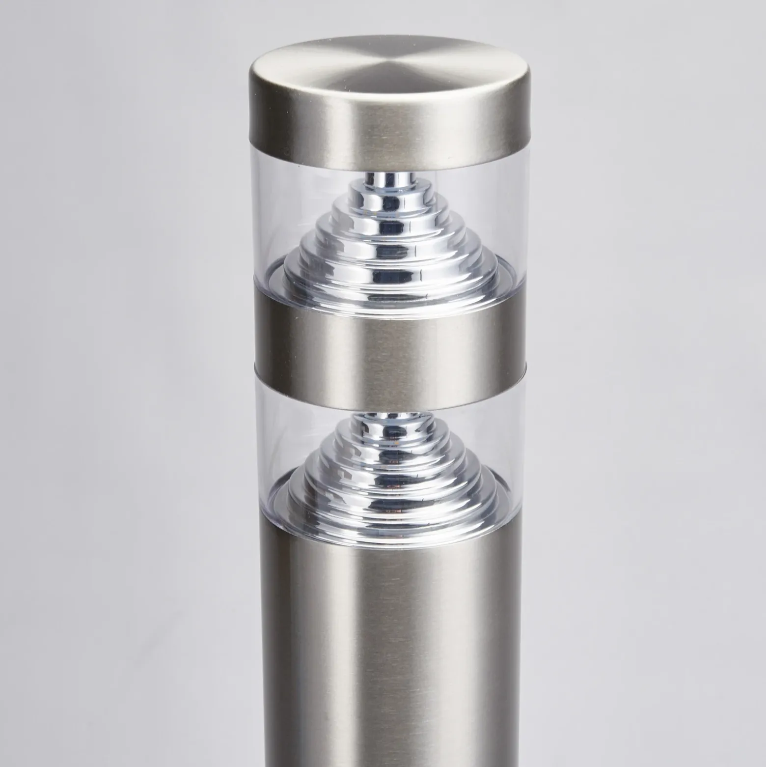 Lindby Bolardo luminoso LED Lanea, 60 cm, gris, acero inoxidable, IP44