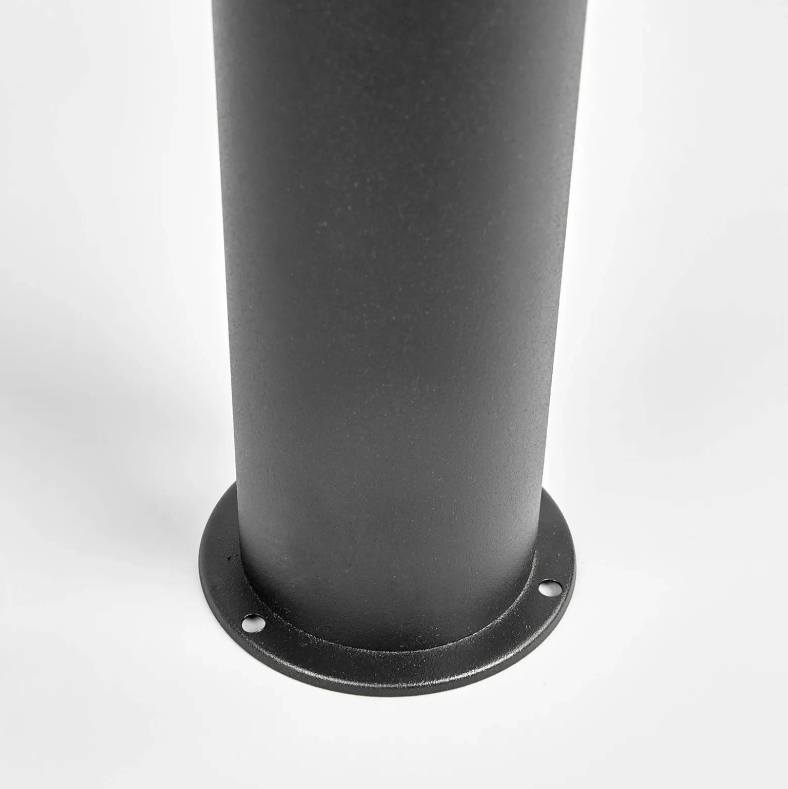Lindby Bolardo luminoso LED Lanea, 60 cm, negro, acero inoxidable, IP44
