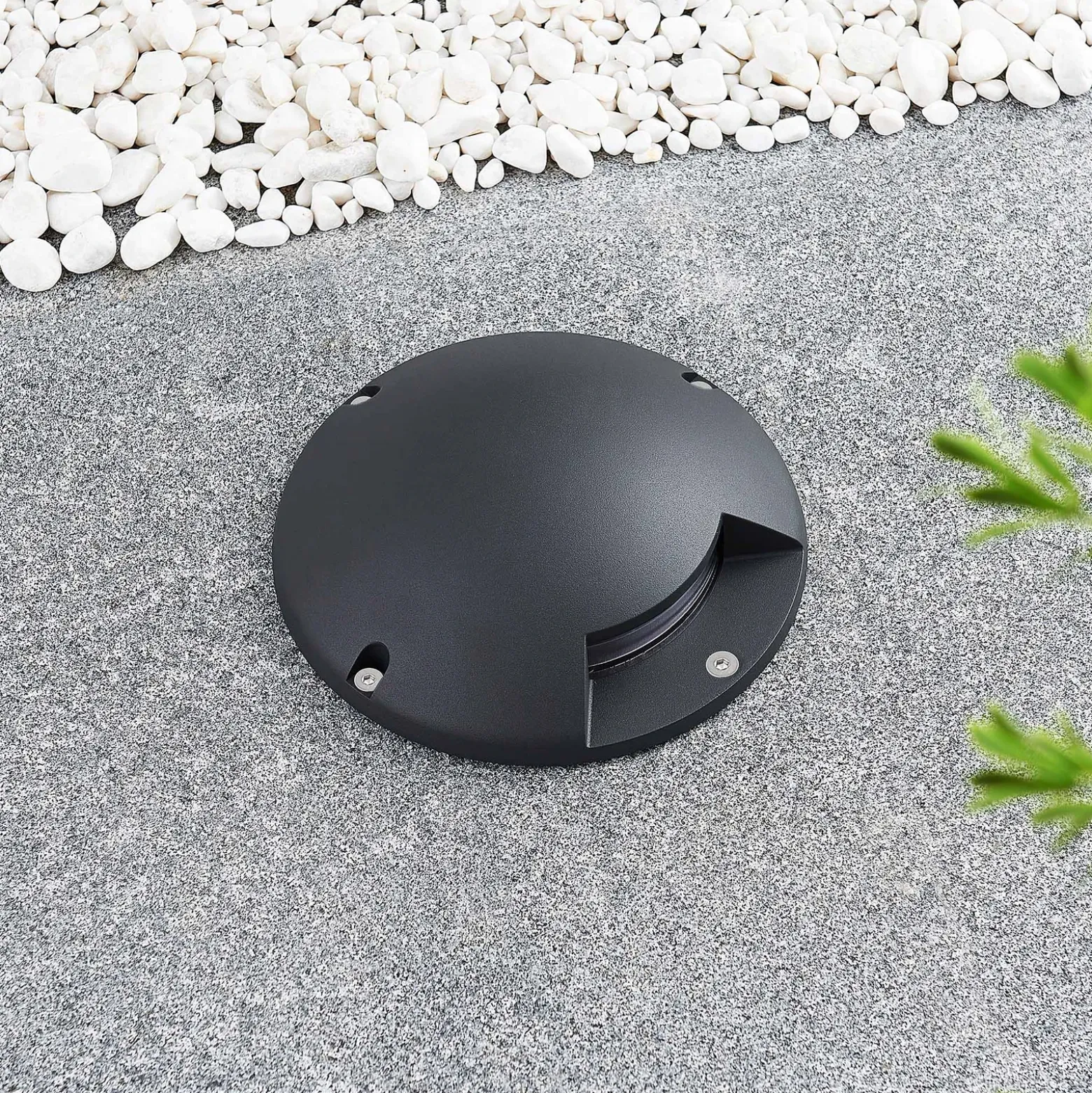 Lindby foco LED de suelo Cormac, 1 luz, Ø 21 cm, IP67