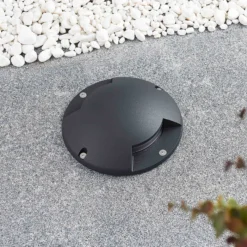 Lindby foco LED de suelo Cormac, 2 luces, Ø 21 cm, IP67