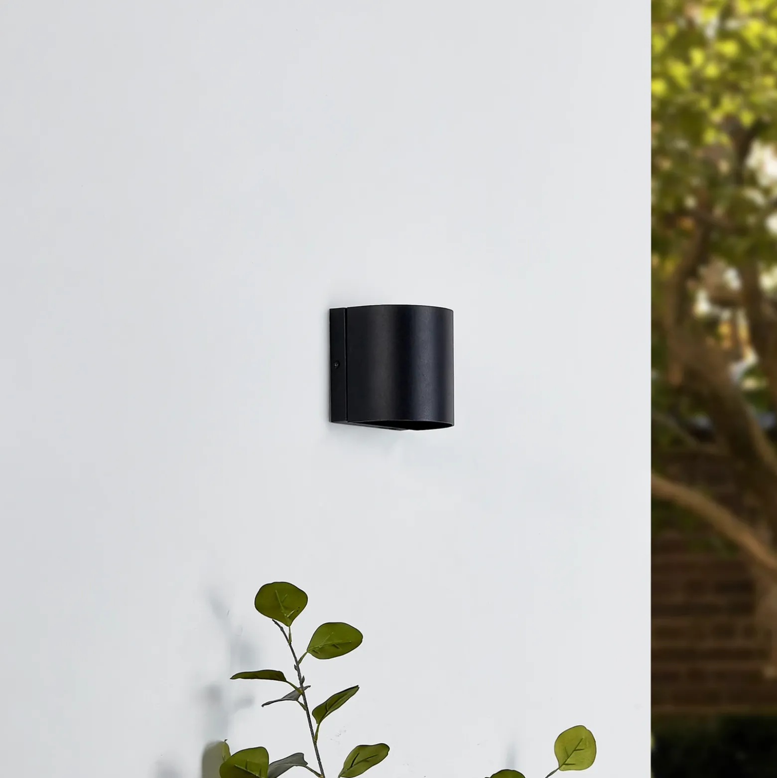 Lindby Gladis aplique LED de exterior