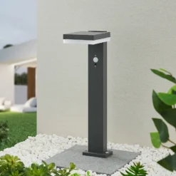 Lindby Laira baliza solar LED, 50 cm