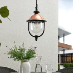 Lindby lámpara colgante exterior Clint, metal, resistente al agua salada, E27