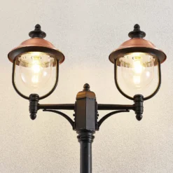 Lindby lámpara de exterior Clint, 225 cm, 2 luces, resistente al agua salada,