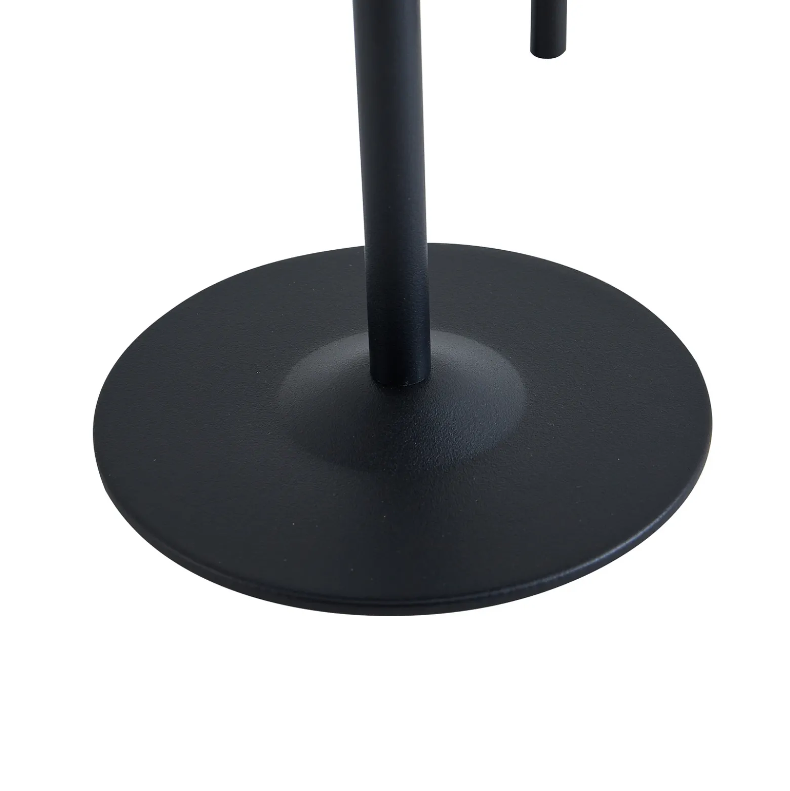 Lindby Lámpara de mesa LED solar Hilario, negra, hierro, batería recargable