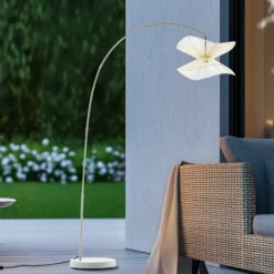 Lindby Lámpara de pie exterior Valdorin, beige, 199 cm, IP44