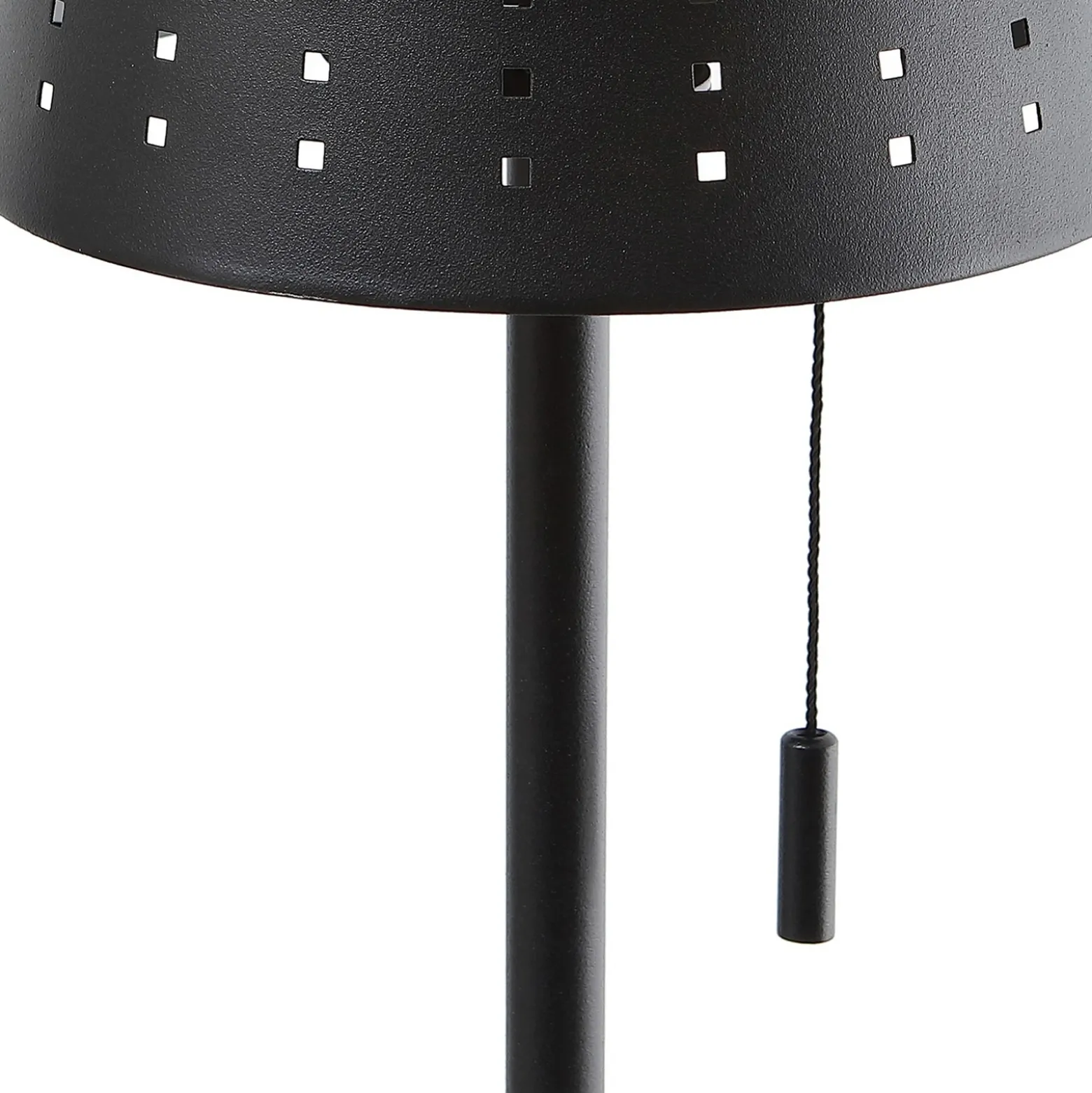 Lindby lámpara de pie LED solar Hilario, negra, hierro, batería recargable