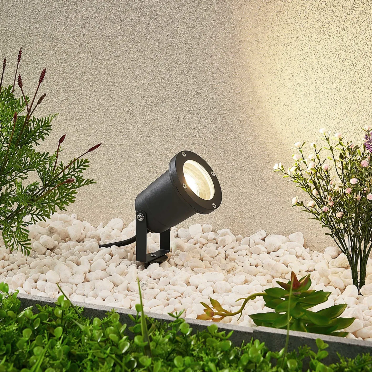 Lindby Nielas foco de exterior