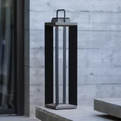 Linterna solar LED Les Jardins Teckalu, gris/negro, 60 cm
