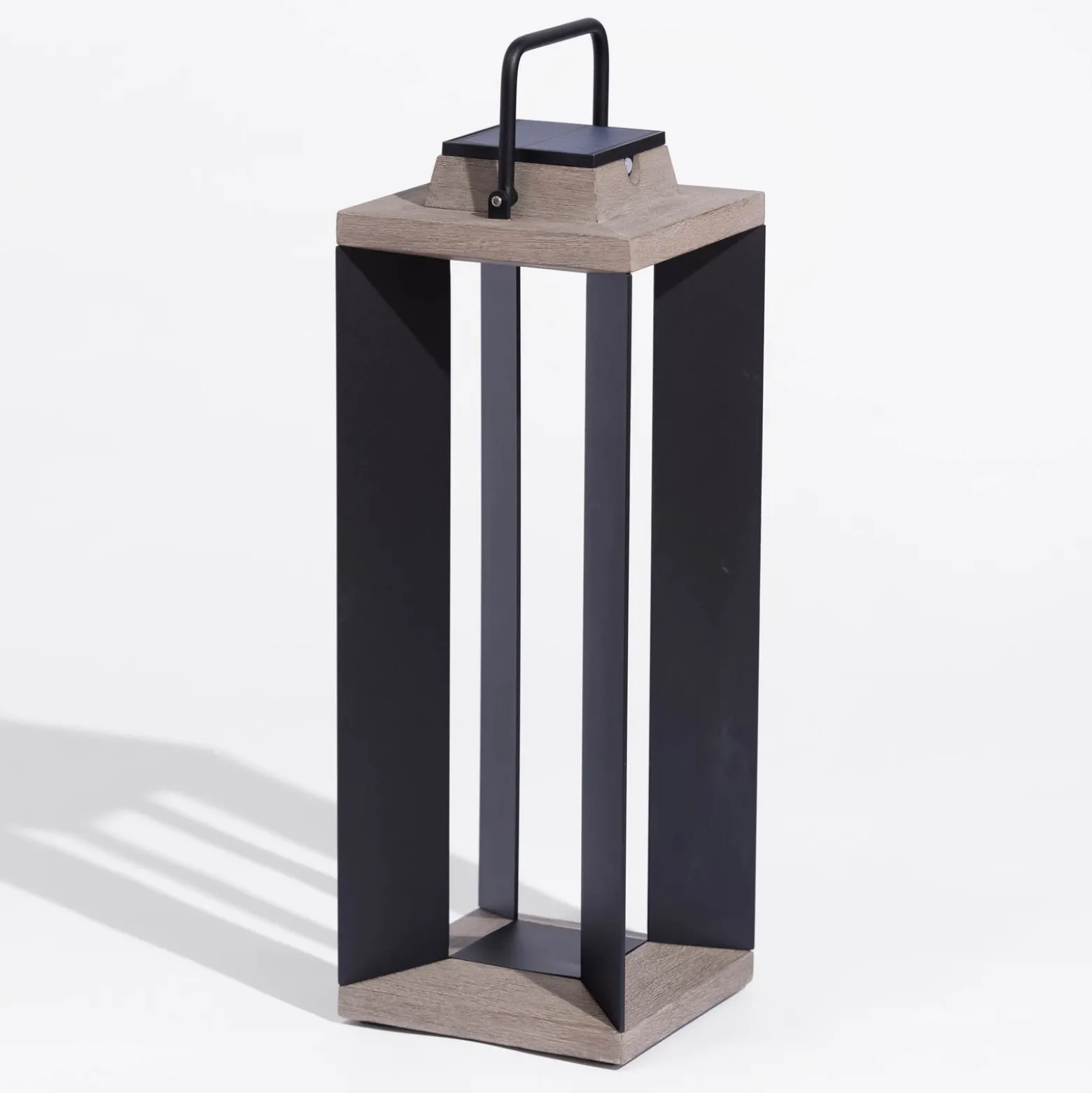Linterna solar Teckalu, aluminio negro, 65,5 cm
